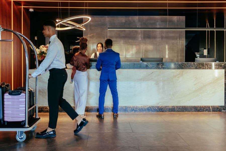 Tendances technologiques dans l'expérience client de l'hôtellerie de luxe